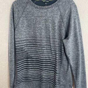 Brooks Men's L Running Sweater Gray Vented Pullover Long Sleeve Wool Blend